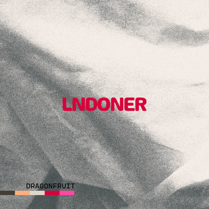 把14岁校花按在床上操
