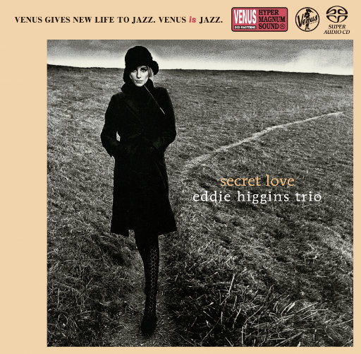 把14岁校花按在床上操
